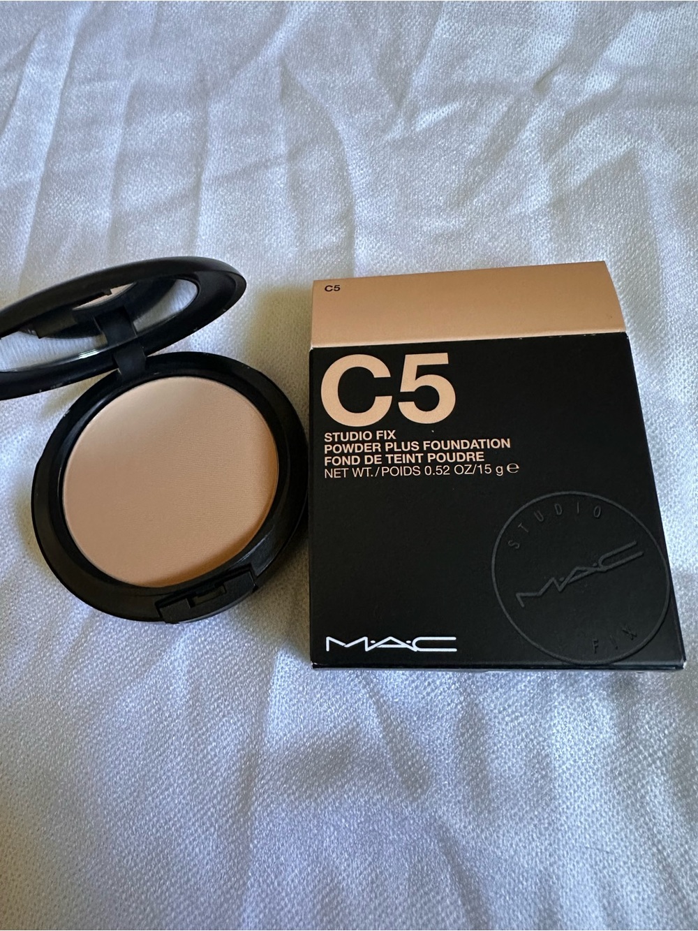MAC Studio Fix Powder Plus Foundation - C5 - DISCONTINUED FORMULA